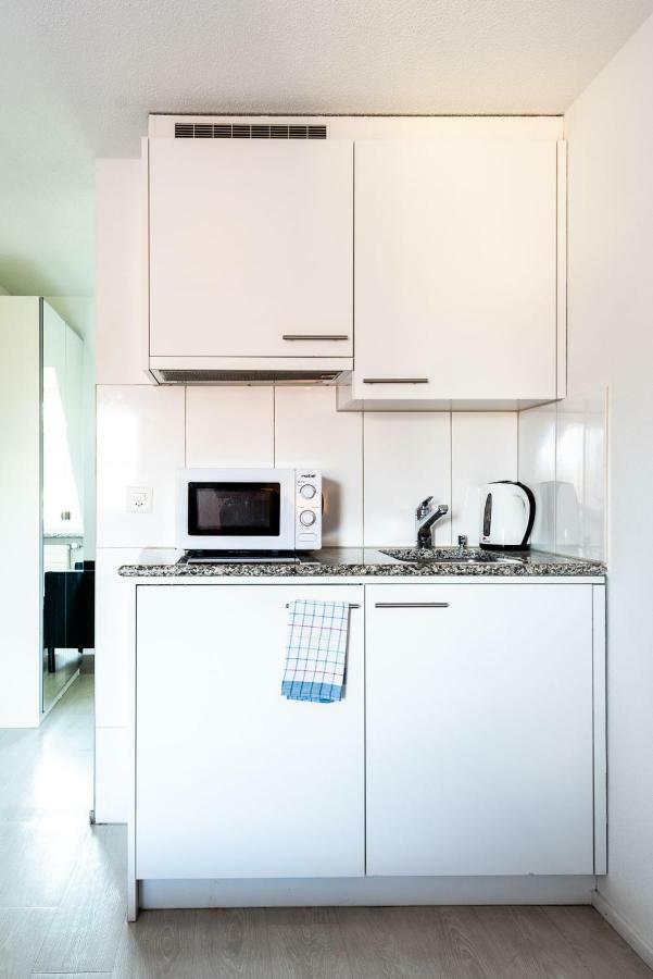 Iq130 Guesthouse ซูริก ภายนอก รูปภาพ